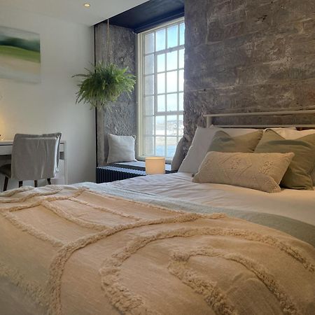 Royal William Yard Apartments Plymouth Room photo