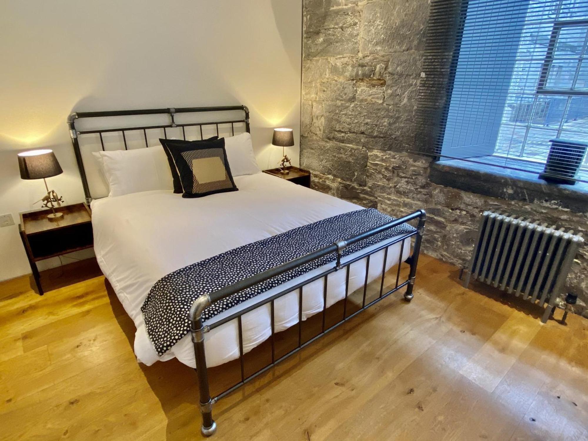 Royal William Yard Apartments Plymouth Room photo