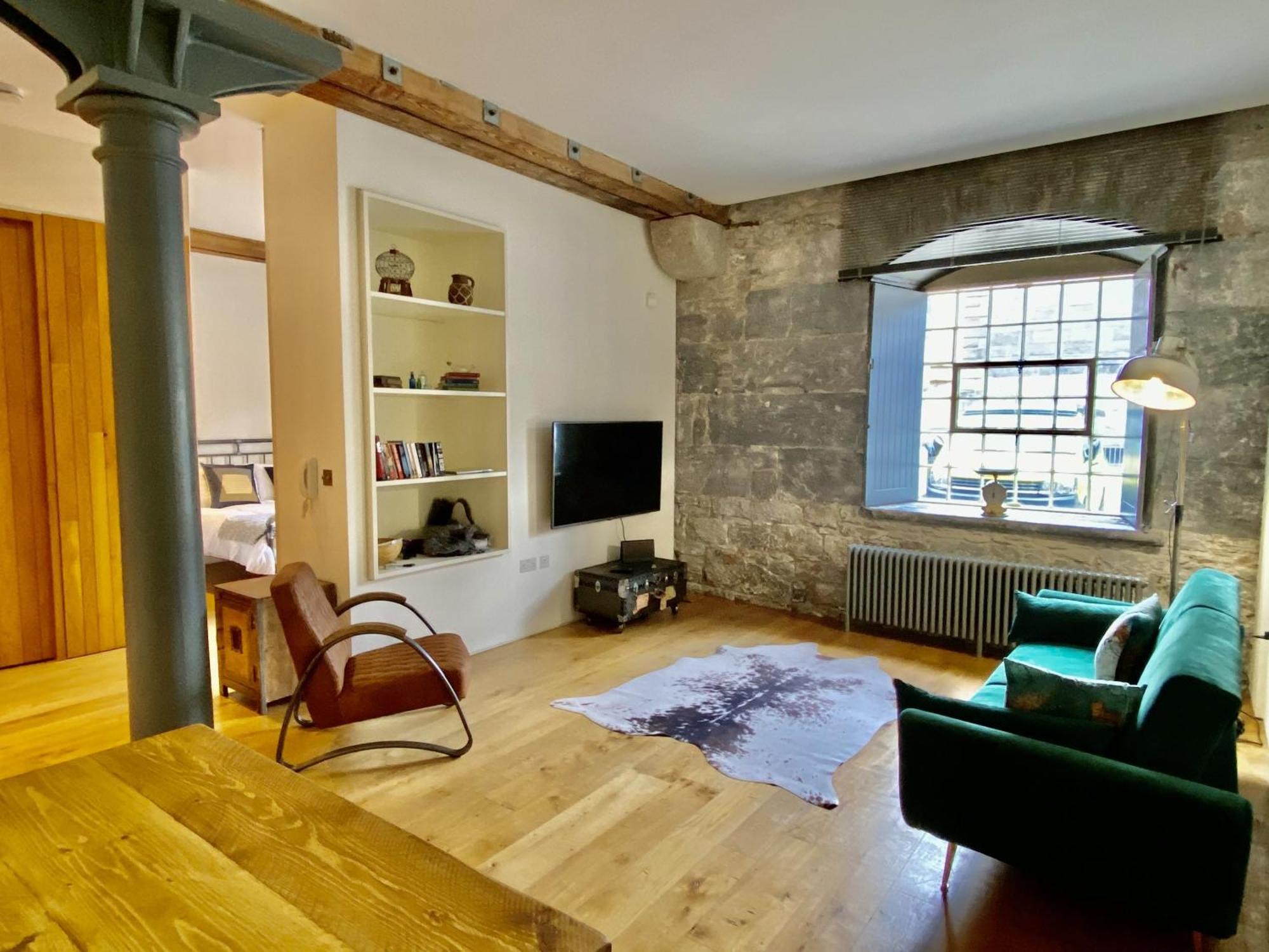 Royal William Yard Apartments Plymouth Room photo