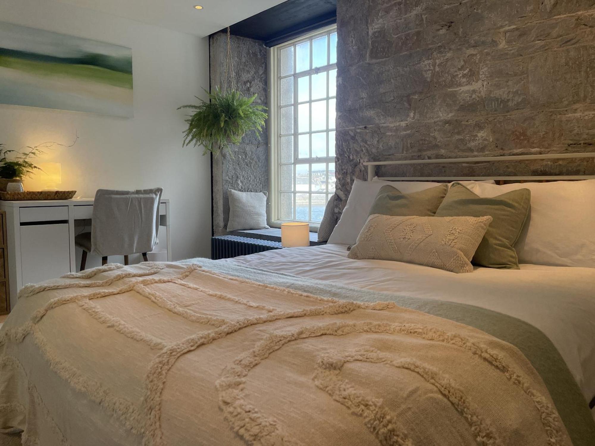 Royal William Yard Apartments Plymouth Room photo